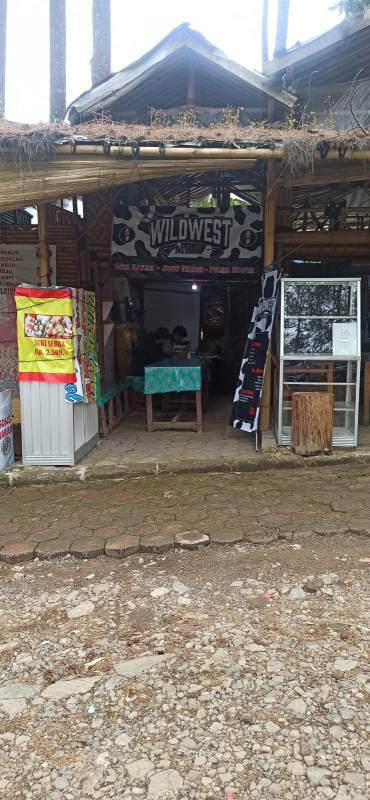 Cafe di Lembang Wildwest Milk
