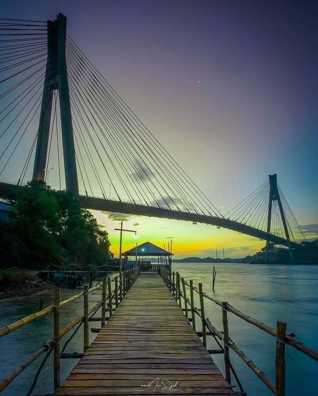 Pemandangan Malam Hari di Jembatan Barelang By @wardiansyah18