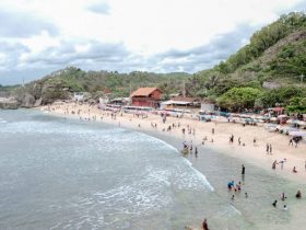 Pesona Pantai Indrayanti via Gmap