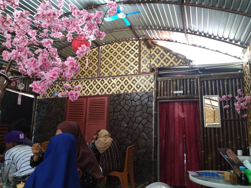 Cafe di Bandar Lampung OKINI Osaka Takoyaki House
