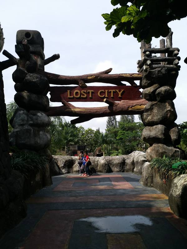 Lost City Hillpark Sibolangit