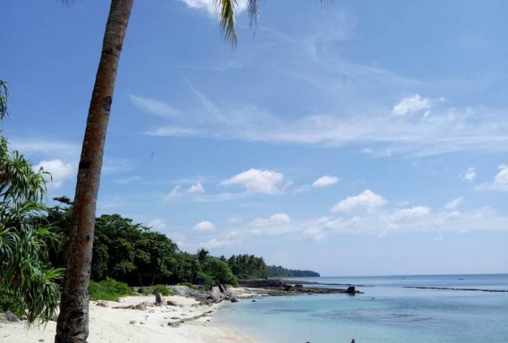 Pantai Santai Ambon