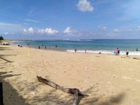 Pantai Lampuuk Aceh